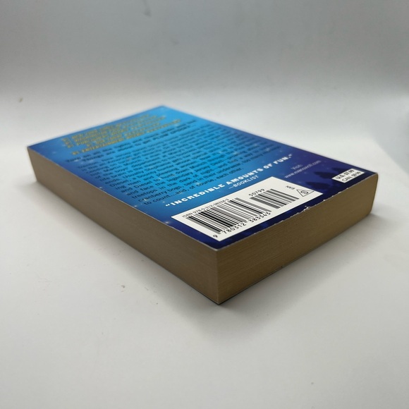 Plum Spooky by Janet EVANOVICH - Picture 4 of 6